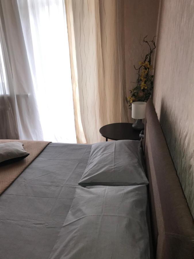Rent Apartment In The Center Of Чернигов Экстерьер фото