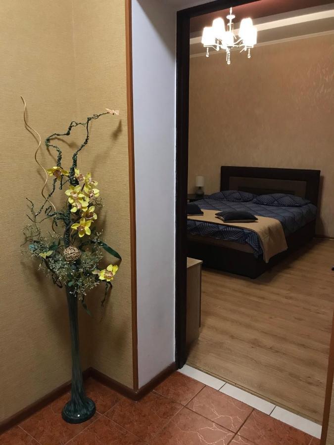 Rent Apartment In The Center Of Чернигов Экстерьер фото